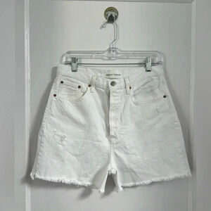 Aritzia Denim Forum
The Yoko Mid Thigh Short in 
A Little Wht Lie Dstr Size 29